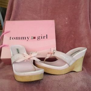 Vintage Adorable Tommy Girl Pink platform sandals